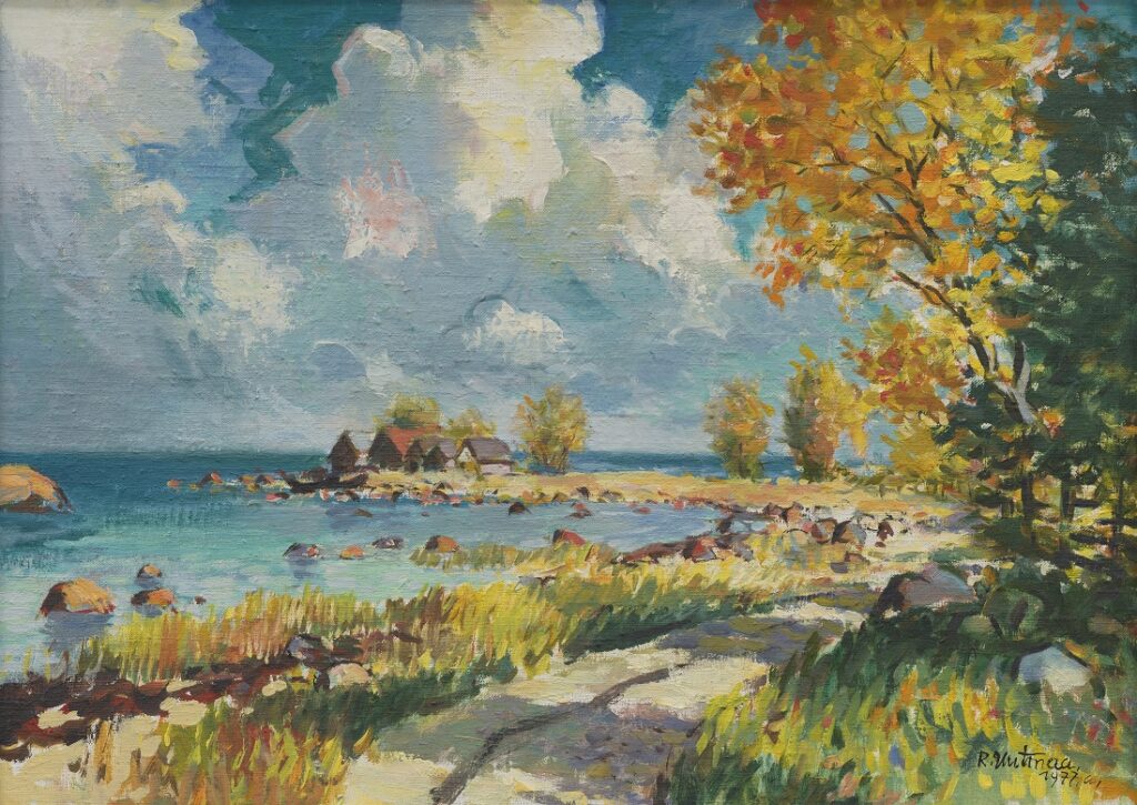Richard Uutmaa elu lõpuaastal valminud Altja rannavaade päikeselisel sügispäeval: ees merepiiril looklev tee, taamal merre ulatuval neemel väiksed võrgukuurid, paremal kollastes-helepruunides-oranzides toonides vaher ja sügavroheline kuusk, mis kohati rohetava-kolletuva maapinnaga lisab lopsakale õlimaalile helgust ja sügavust.